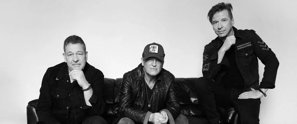 Glass Tiger 2025 B/W photo